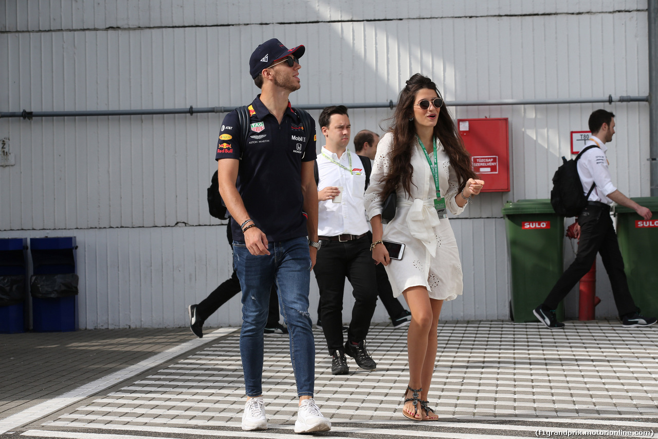 GP UNGHERIA, 21.06.2019 - Pierre Gasly (FRA) Red Bull Racing RB15 e Domenica Caterina Masetti Zannini