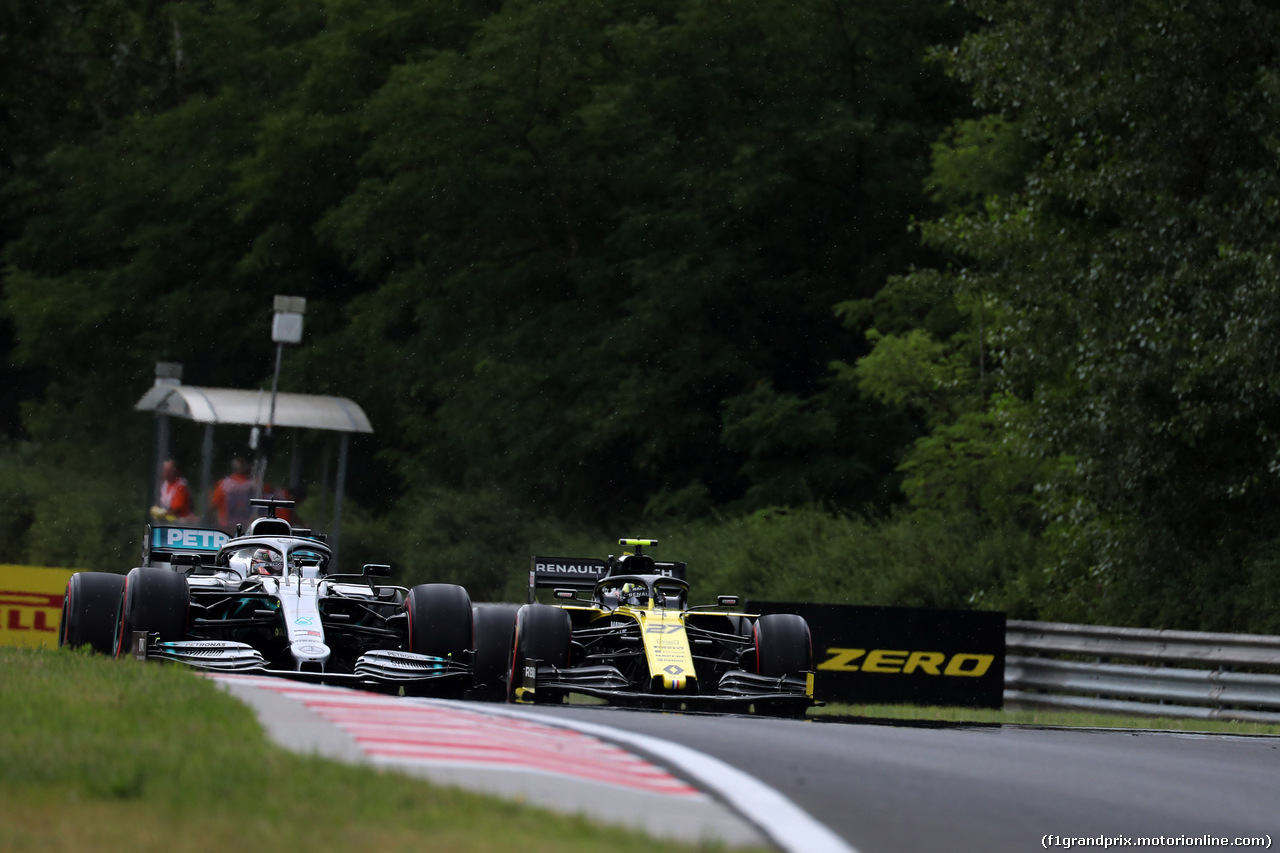 GP UNGHERIA, 02.08.2019 - Prove Libere 1, Lewis Hamilton (GBR) Mercedes AMG F1 W10 e Nico Hulkenberg (GER) Renault Sport F1 Team RS19