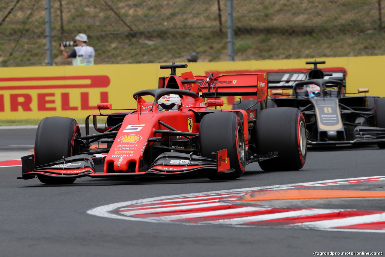 GP UNGHERIA, 02.08.2019 - Prove Libere 1, Sebastian Vettel (GER) Ferrari SF90 e Romain Grosjean (FRA) Haas F1 Team VF-19