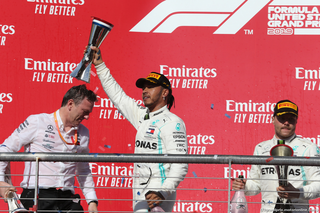 GP USA, 31.10.2019- Podium, winner Valtteri Bottas (FIN) Mercedes AMG F1 W10 EQ Power, 2nd Lewis Hamilton (GBR) Mercedes AMG F1 W10 EQ 2019 World Champion, 3rd place Max Verstappen (NED) Red Bull Racing RB15