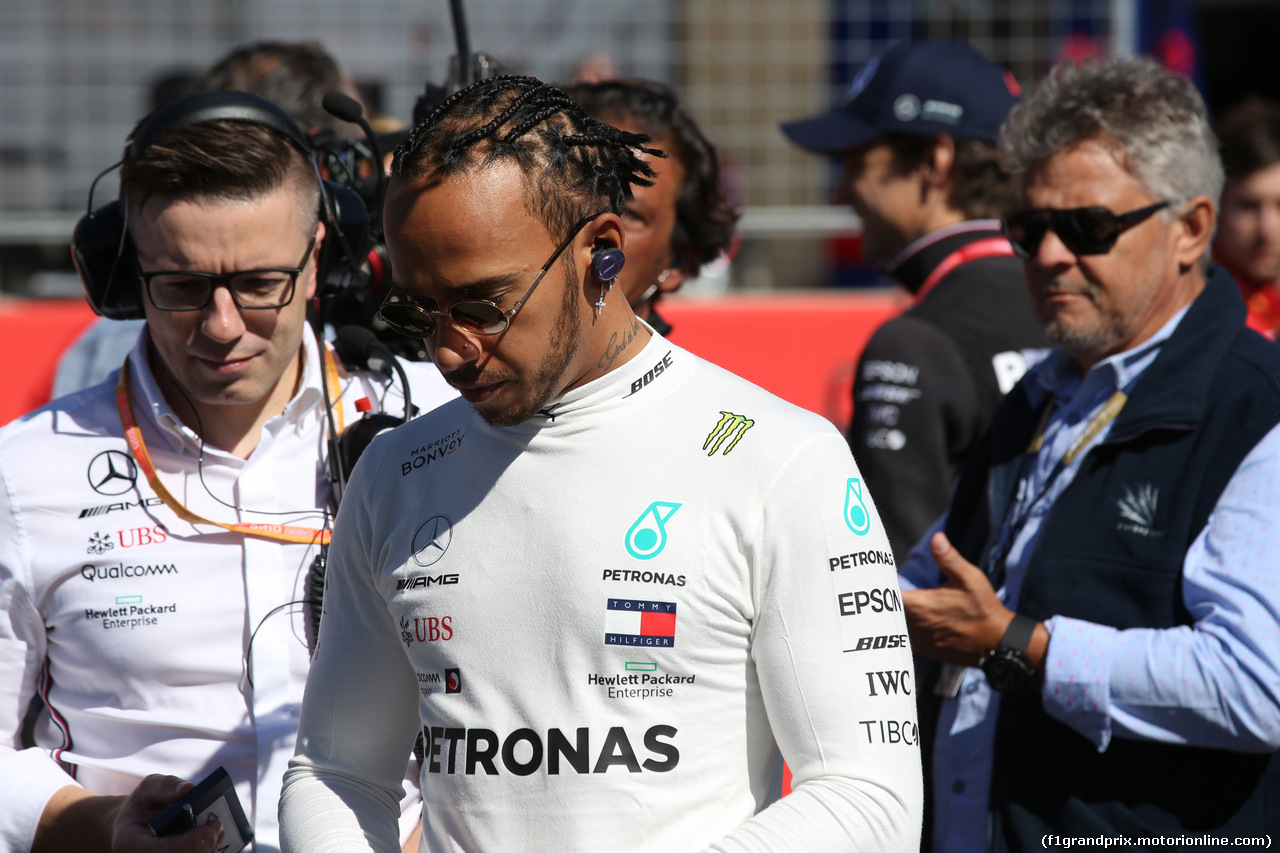 GP USA, 03.11.2019- partenzaing grid, Lewis Hamilton (GBR) Mercedes AMG F1 W10 EQ Power