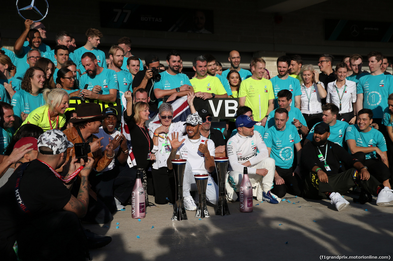 GP USA, 03.11.2019- Lewis Hamilton (GBR) Mercedes AMG F1 W10 EQ Power celebrates winning the 2019 World Champion with Mercedes AMG F1 team