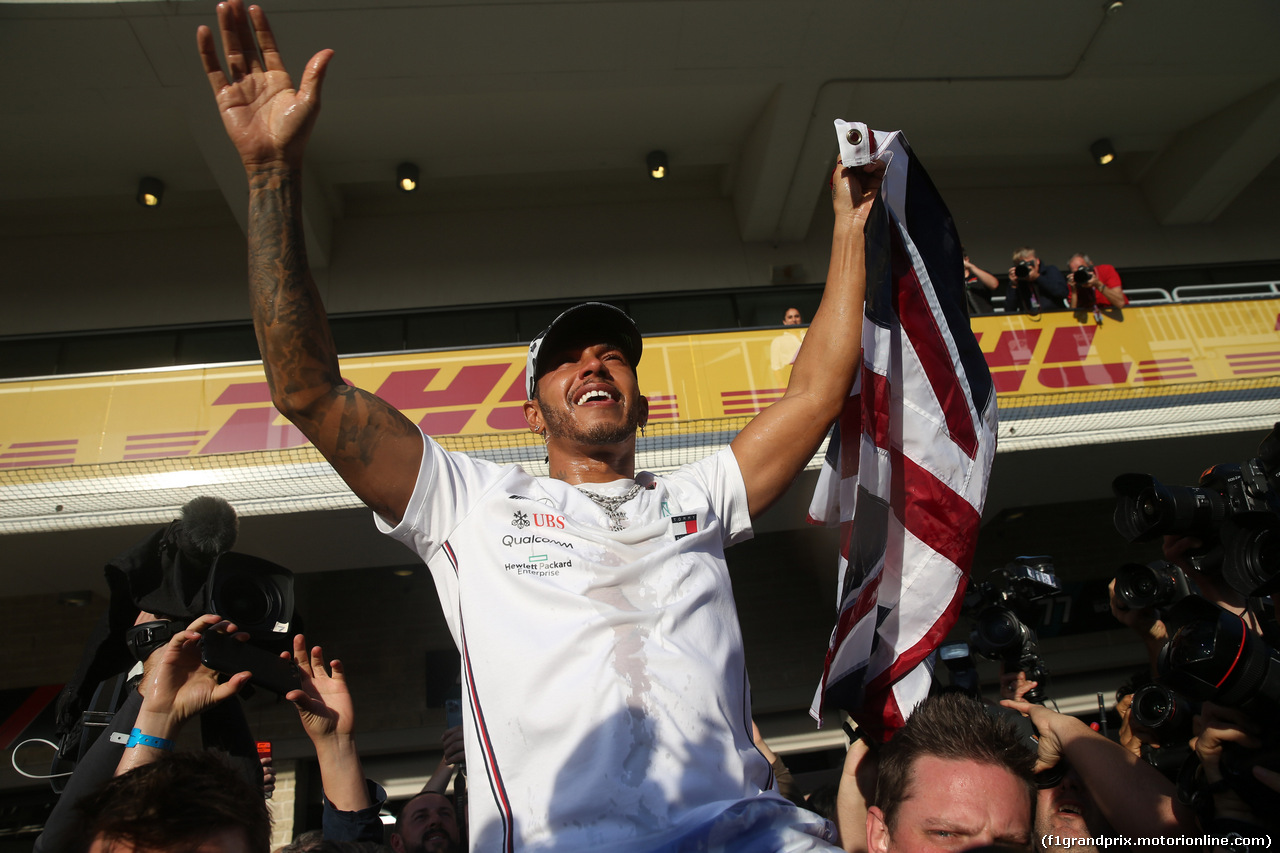 GP USA, 03.11.2019- Lewis Hamilton (GBR) Mercedes AMG F1 W10 EQ Power celebrates winning the 2019 World Champion with Mercedes AMG F1 team