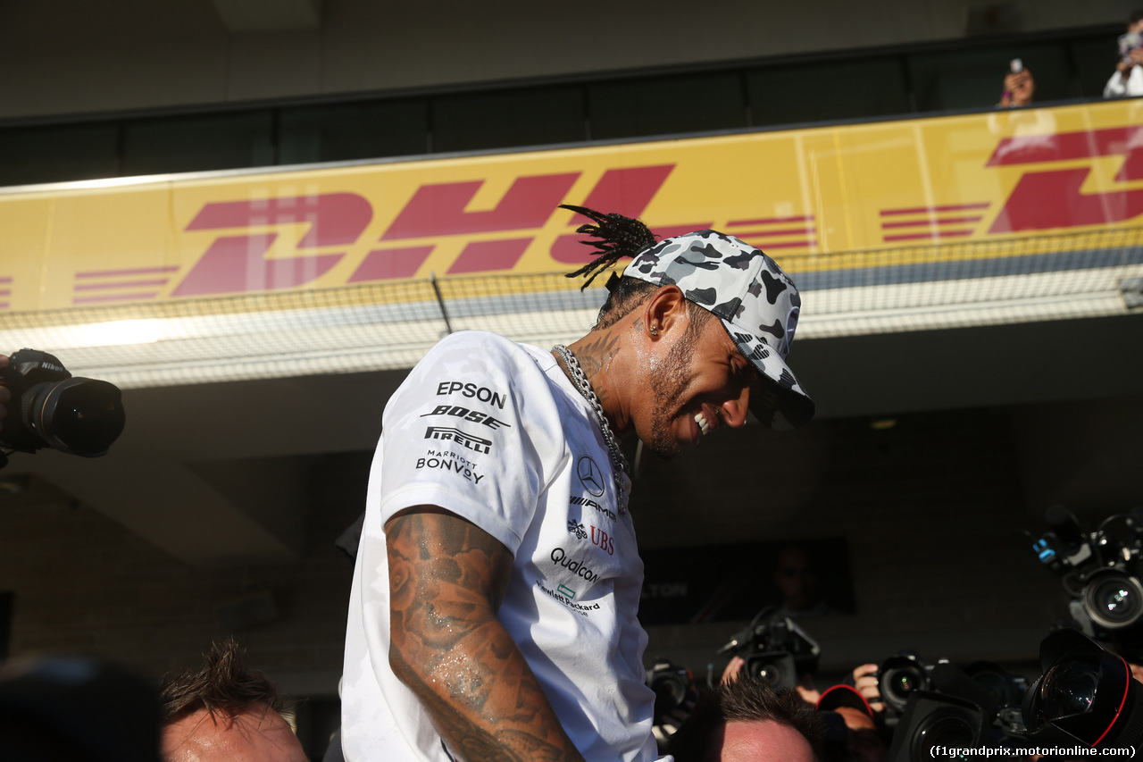 GP USA, 03.11.2019- Lewis Hamilton (GBR) Mercedes AMG F1 W10 EQ Power celebrates winning the 2019 World Champion with Mercedes AMG F1 team