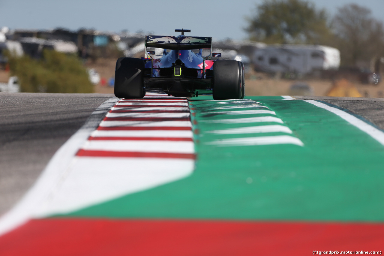 GP USA, 03.11.2019- Gara, Daniil Kvyat (RUS) Scuderia Toro Rosso STR14