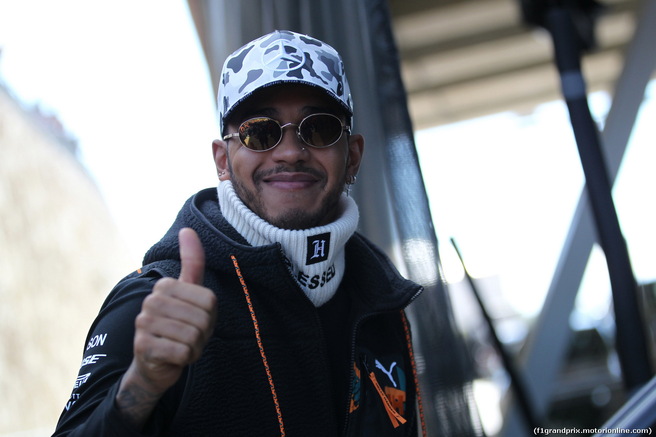 GP USA, 02.11.2019- Autograph Session,  Lewis Hamilton (GBR) Mercedes AMG F1 W10 EQ Power