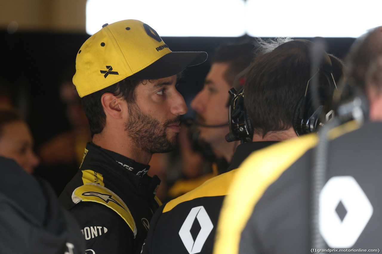 GP USA, 02.11.2019- Prove Libere 3, Daniel Ricciardo (AUS) Renault Sport F1 Team RS19