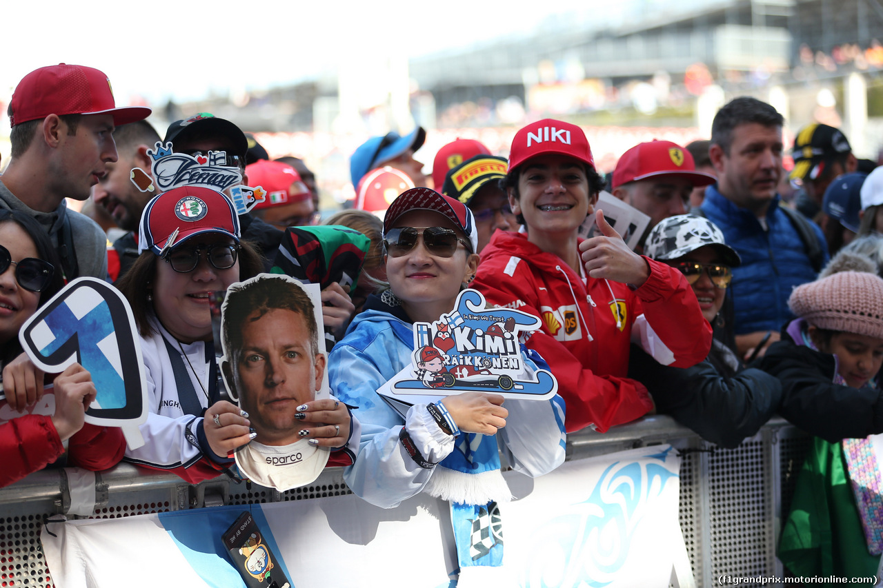 GP USA, 02.11.2019- fan Atmosphere