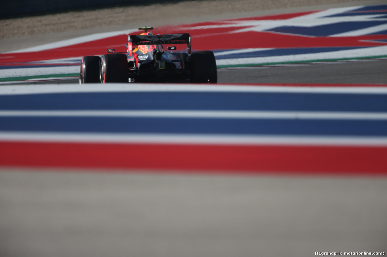 GP USA, 02.11.2019- Qualifiche, Alexader Albon (THA) Redbull Racing RB15