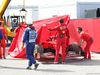 GP USA, 02.11.2019- Free practice 3, Ferrari meccanici recover Charles Leclerc (MON) Ferrari SF90 car