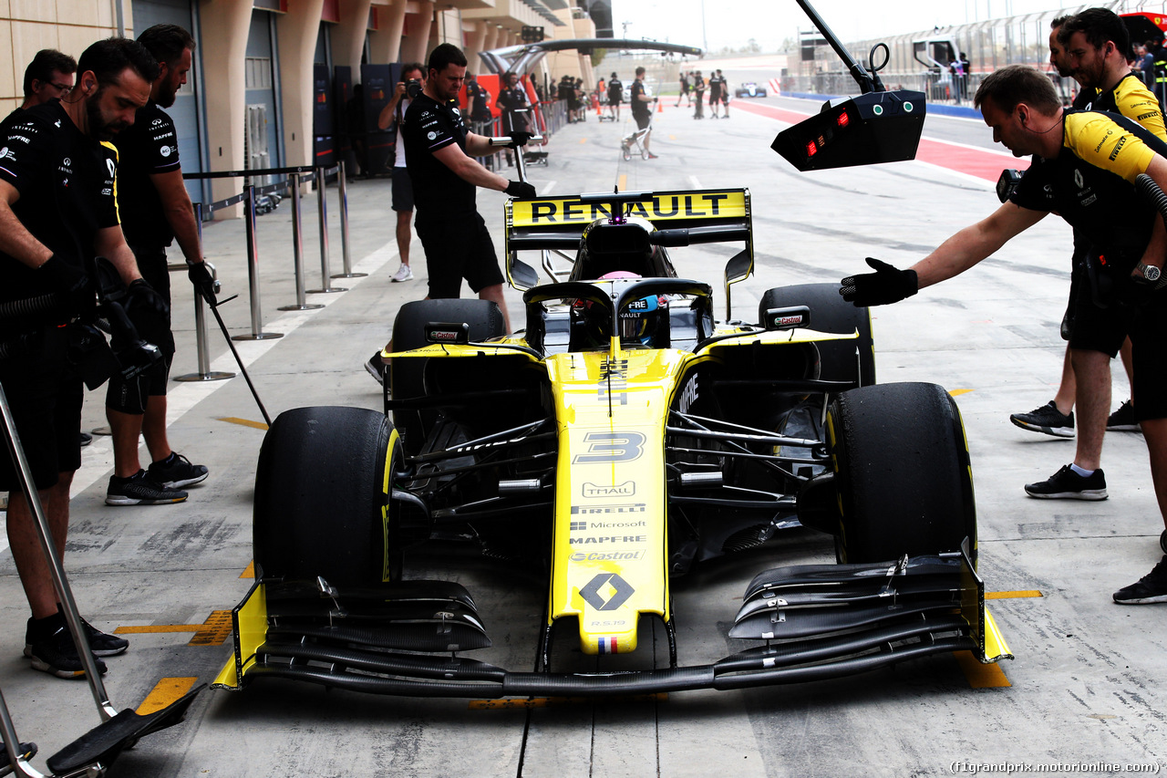 TEST F1 BAHRAIN 2 APRILE