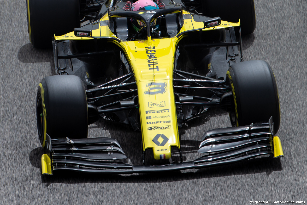 TEST F1 BAHRAIN 2 APRILE, Daniel Ricciardo (AUS) Renault F1 Team RS19.
02.04.2019.