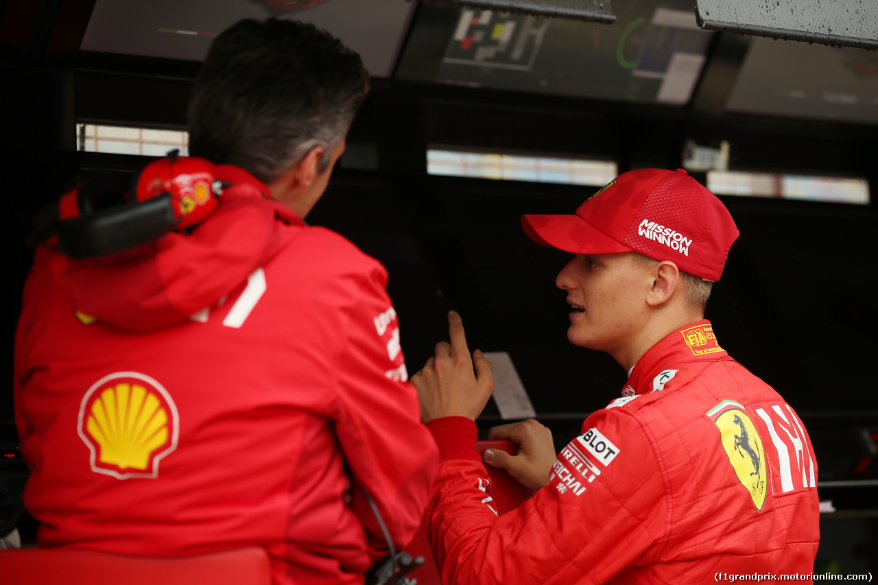 TEST F1 BAHRAIN 2 APRILE