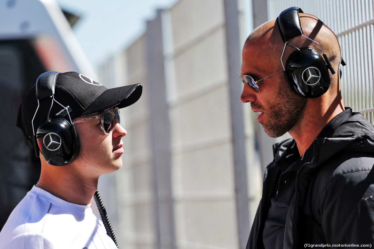 TEST F1 BARCELLONA 14 MAGGIO, (L to R): Nikita Mazepin (RUS) Mercedes AMG F1 Test Driver with Daniel Schloesser (GER) Personal Trainer.
14.05.2019.