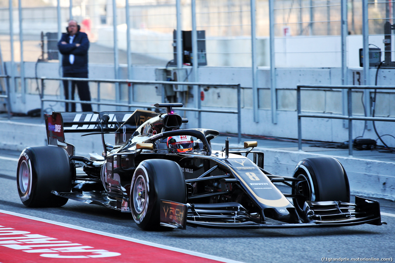 TEST F1 BARCELLONA 18 FEBBRAIO, Romain Grosjean (FRA) Haas F1 Team VF-19 leaves the pits.
18.02.2019.