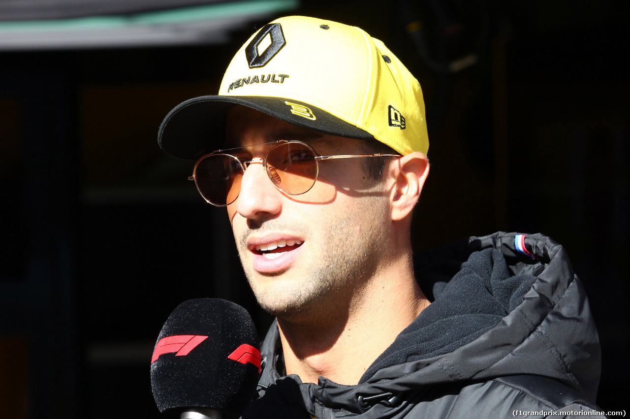 TEST F1 BARCELLONA 18 FEBBRAIO, Daniel Ricciardo (AUS) Renault Sport F1 Team RS19