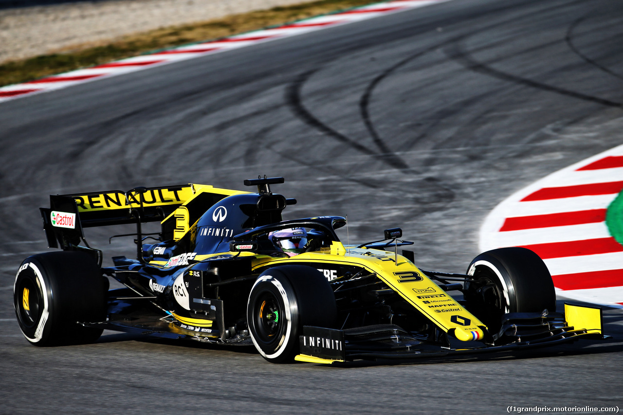 TEST F1 BARCELLONA 18 FEBBRAIO, Daniel Ricciardo (AUS) Renault Sport F1 Team RS19.
18.02.2019.