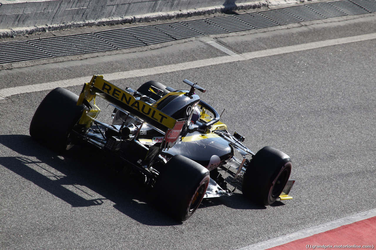 TEST F1 BARCELLONA 19 FEBBRAIO, Daniel Ricciardo (AUS) Renault Sport F1 Team RS19