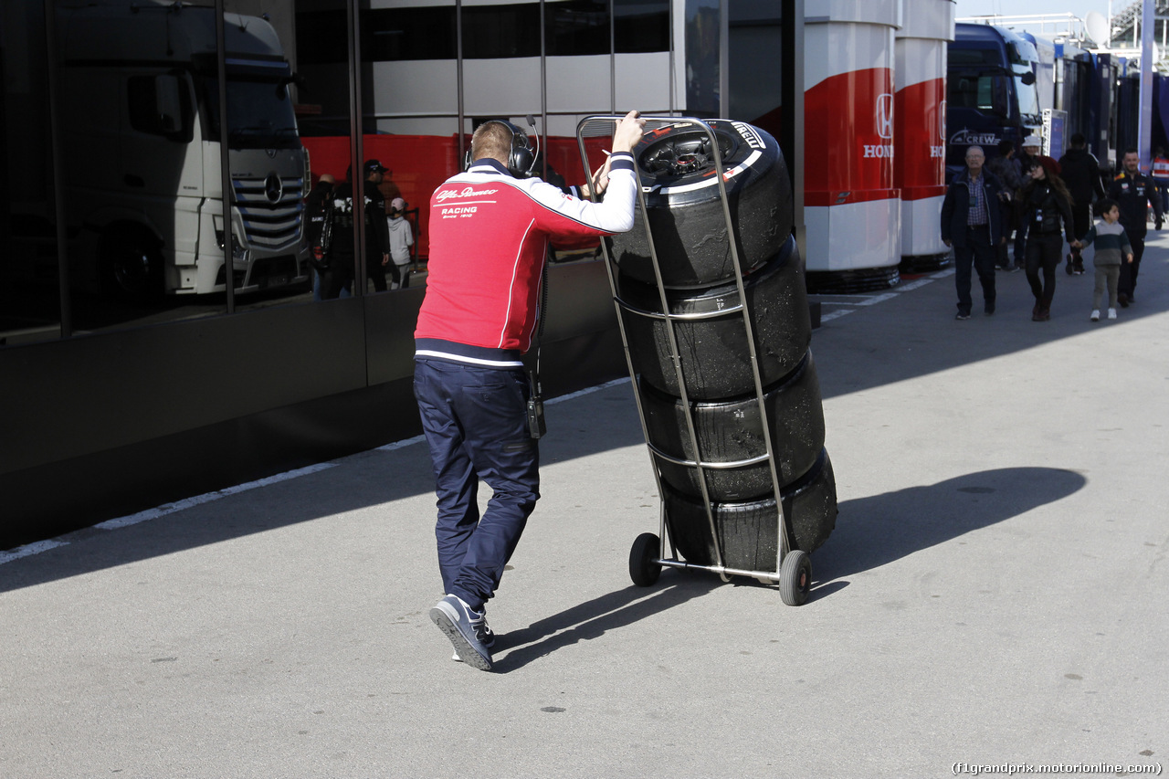 TEST F1 BARCELLONA 19 FEBBRAIO, Alfa Romeo Mechanic