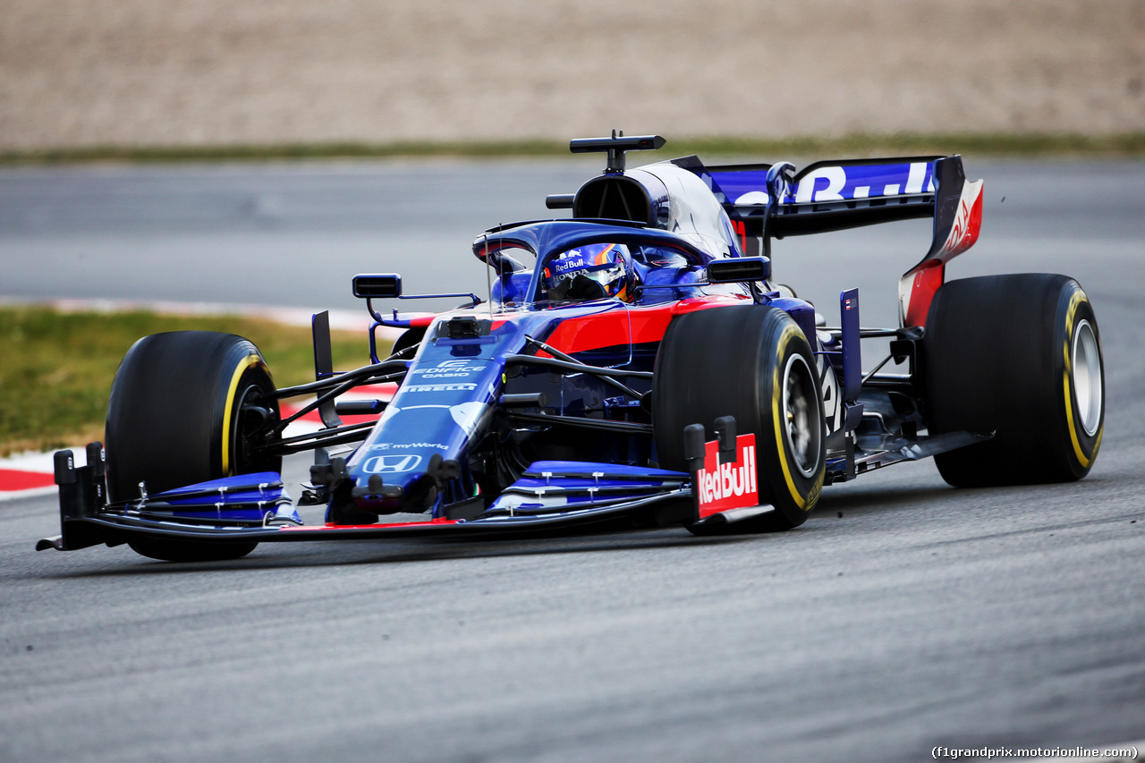 TEST F1 BARCELLONA 19 FEBBRAIO, Alexander Albon (THA) Scuderia Toro Rosso STR14.
19.02.2019.