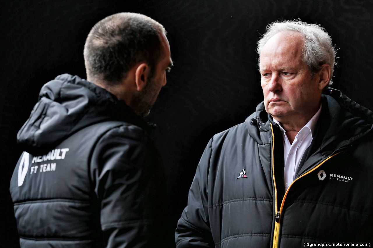 TEST F1 BARCELLONA 19 FEBBRAIO, (L to R): Cyril Abiteboul (FRA) Renault Sport F1 Managing Director with Jerome Stoll (FRA) Renault Sport F1 President.
19.02.2019.
