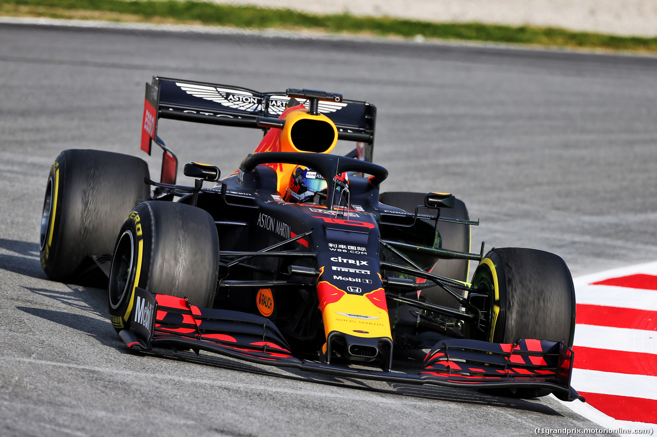 TEST F1 BARCELLONA 19 FEBBRAIO, Pierre Gasly (FRA) Red Bull Racing RB15.
19.02.2019.