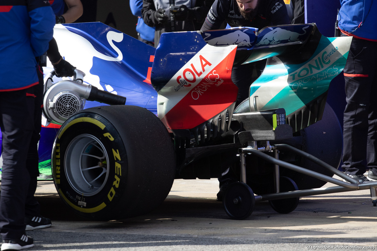 TEST F1 BARCELLONA 19 FEBBRAIO, Alexander Albon (THA) Scuderia Toro Rosso STR14 - rear wing.
19.02.2019.