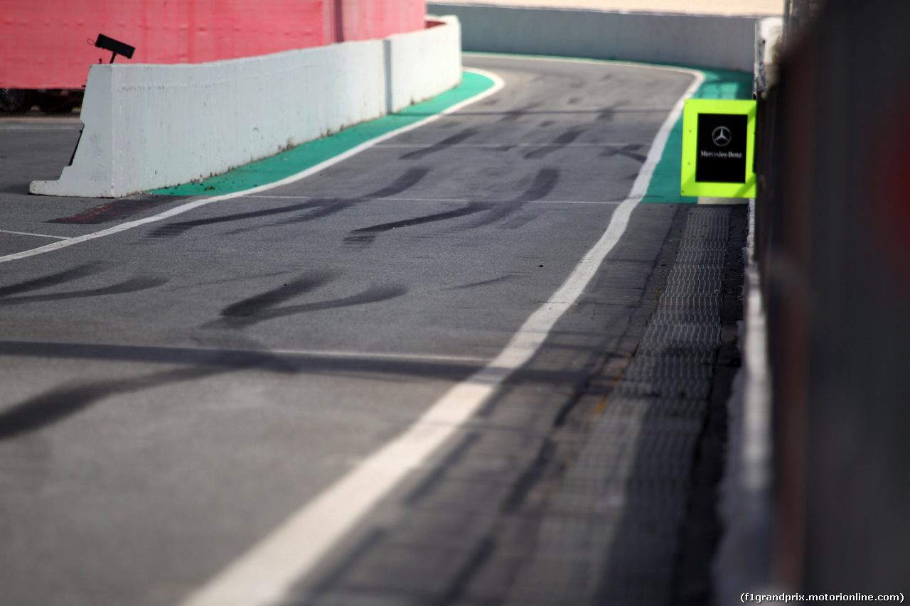 TEST F1 BARCELLONA 19 FEBBRAIO, Pit lane Atmosphere