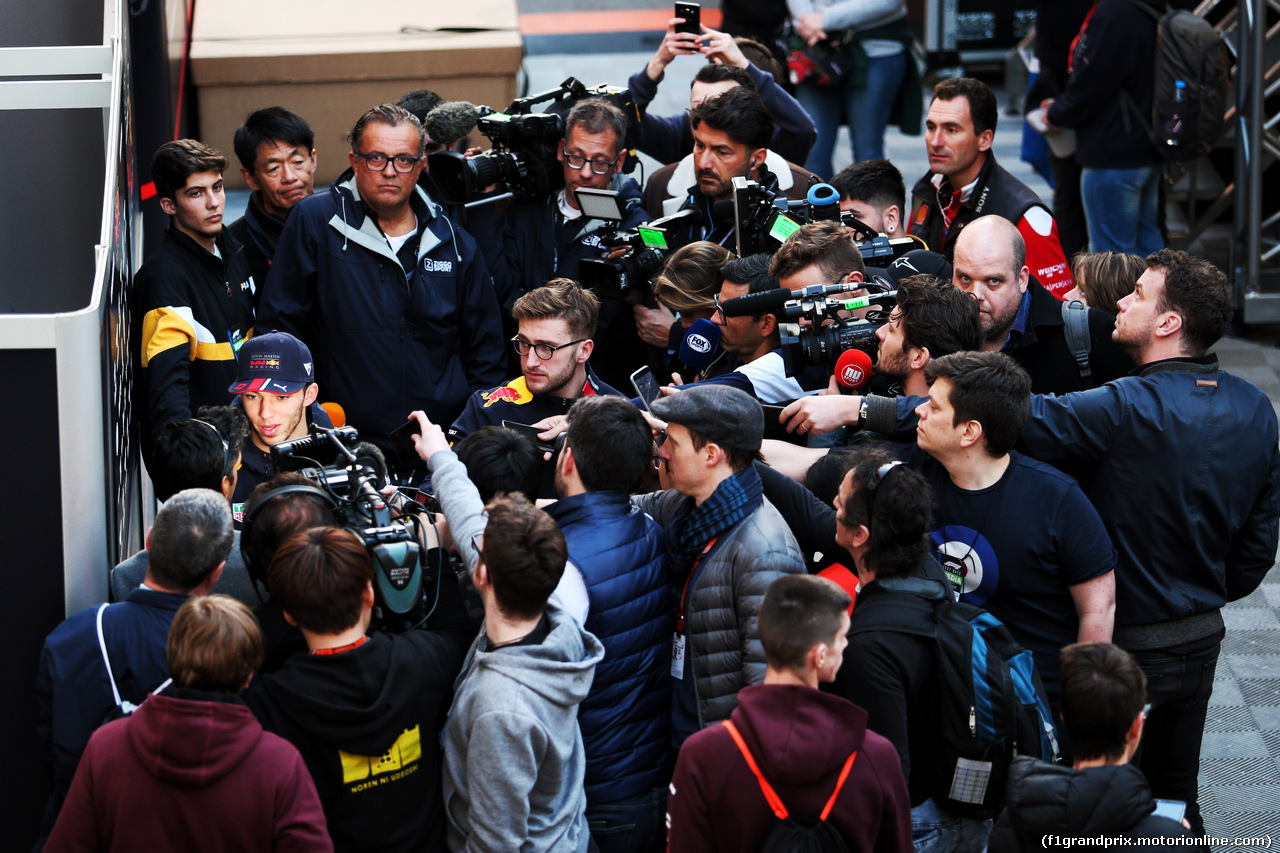 TEST F1 BARCELLONA 21 FEBBRAIO, Pierre Gasly (FRA) Red Bull Racing with the media.
21.02.2019.