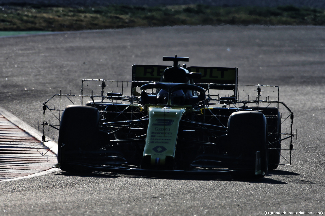 TEST F1 BARCELLONA 27 FEBBRAIO, Daniel Ricciardo (AUS) Renault Sport F1 Team RS19.
27.02.2019.