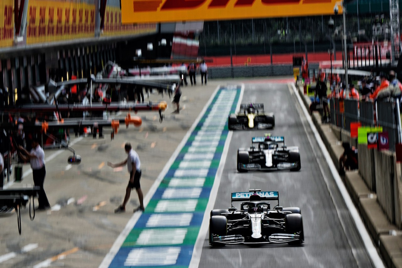 GP 70esimo ANNIVERSARIO, Lewis Hamilton (GBR) Mercedes AMG F1 W11.                               
08.08.2020. Formula 1 World Championship, Rd 5, 70th Anniversary Grand Prix, Silverstone, England, Qualifiche Day.
- www.xpbimages.com, EMail: requests@xpbimages.com © Copyright: Dungan / XPB Images