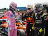 GP 70esimo ANNIVERSARIO, Nico Hulkenberg (GER) Racing Point F1 Team RP20 with Max Verstappen (NLD) Red Bull Racing RB16 e Daniel Ricciardo (AUS) Renault F1 Team RS20.
08.08.2020. Formula 1 World Championship, Rd 5, 70th Anniversary Grand Prix, Silverstone, England, Qualifiche Day.
- www.xpbimages.com, EMail: requests@xpbimages.com © Copyright: Batchelor / XPB Images