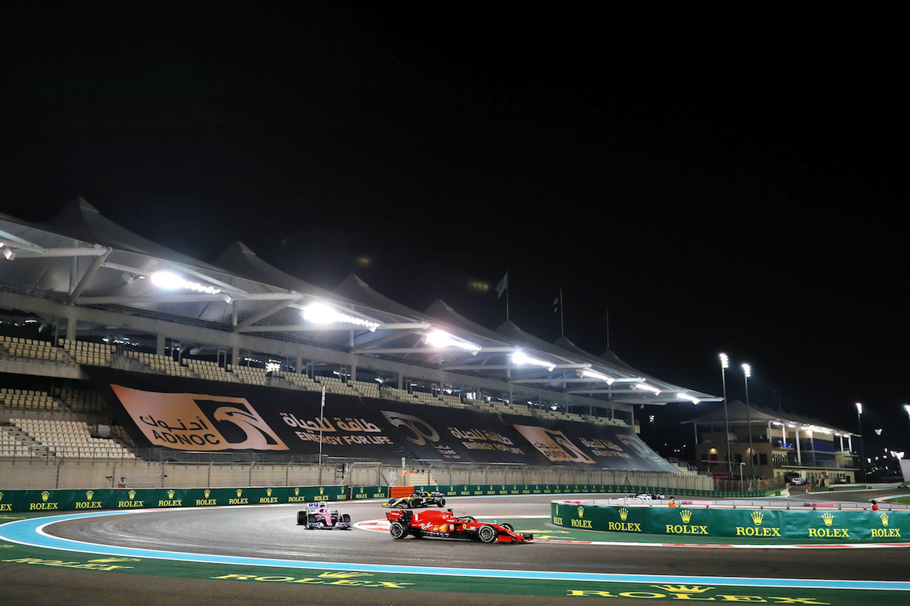 GP ABU DHABI, Sebastian Vettel (GER) Ferrari SF1000.
13.12.2020. Formula 1 World Championship, Rd 17, Abu Dhabi Grand Prix, Yas Marina Circuit, Abu Dhabi, Gara Day.
- www.xpbimages.com, EMail: requests@xpbimages.com © Copyright: Moy / XPB Images