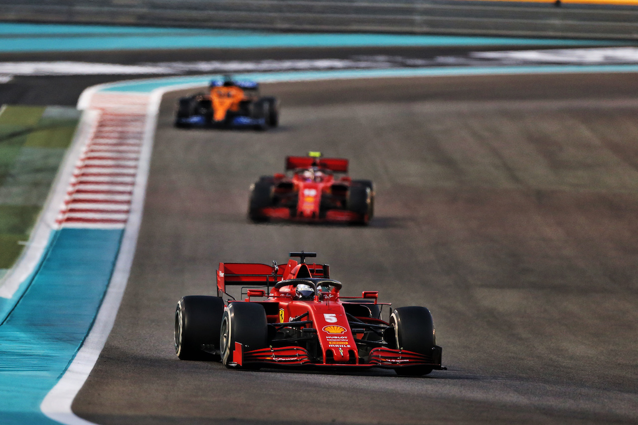 GP ABU DHABI, Sebastian Vettel (GER) Ferrari SF1000.
13.12.2020. Formula 1 World Championship, Rd 17, Abu Dhabi Grand Prix, Yas Marina Circuit, Abu Dhabi, Gara Day.
- www.xpbimages.com, EMail: requests@xpbimages.com © Copyright: Moy / XPB Images