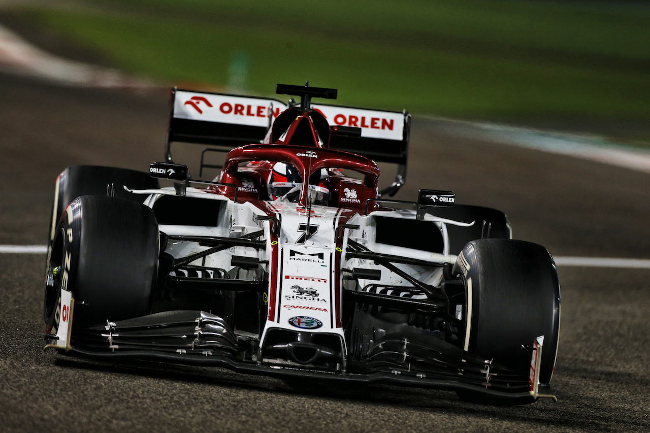 GP ABU DHABI, Kimi Raikkonen (FIN) Alfa Romeo Racing C39.
13.12.2020. Formula 1 World Championship, Rd 17, Abu Dhabi Grand Prix, Yas Marina Circuit, Abu Dhabi, Gara Day.
- www.xpbimages.com, EMail: requests@xpbimages.com © Copyright: Moy / XPB Images