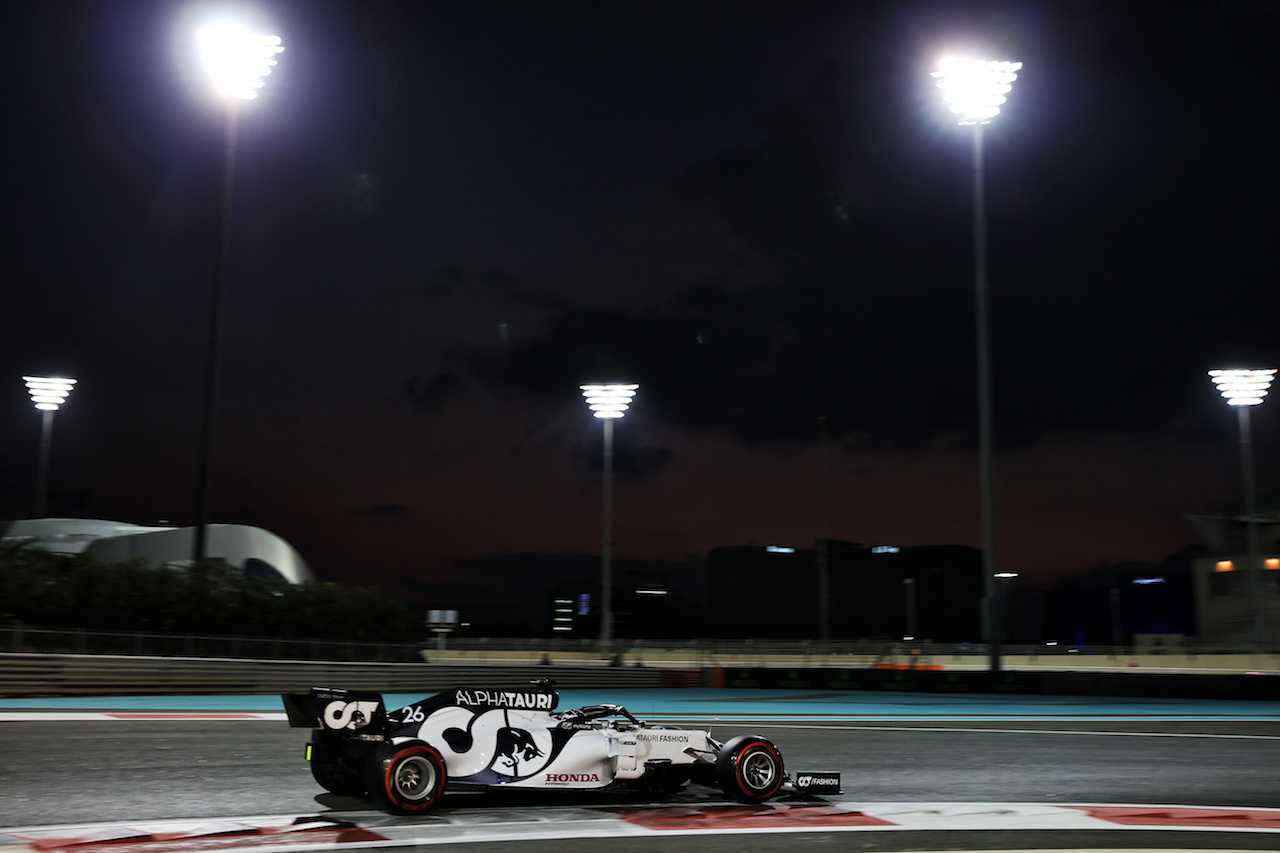 GP ABU DHABI, Daniil Kvyat (RUS) AlphaTauri AT01.
12.12.2020. Formula 1 World Championship, Rd 17, Abu Dhabi Grand Prix, Yas Marina Circuit, Abu Dhabi, Qualifiche Day.
- www.xpbimages.com, EMail: requests@xpbimages.com © Copyright: Batchelor / XPB Images
