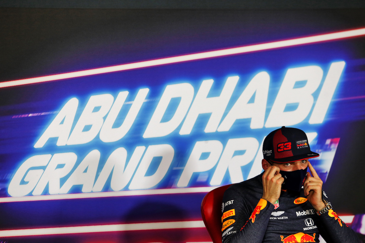 GP ABU DHABI, Max Verstappen (NLD) Red Bull Racing in the post qualifying FIA Press Conference.
12.12.2020. Formula 1 World Championship, Rd 17, Abu Dhabi Grand Prix, Yas Marina Circuit, Abu Dhabi, Qualifiche Day.
- www.xpbimages.com, EMail: requests@xpbimages.com © Copyright: Moy / XPB Images