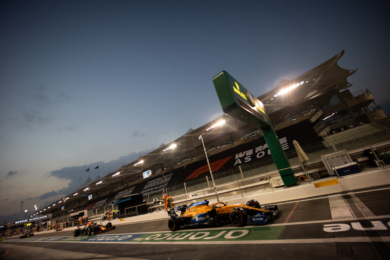 GP ABU DHABI, Lando Norris (GBR) McLaren MCL35.
12.12.2020. Formula 1 World Championship, Rd 17, Abu Dhabi Grand Prix, Yas Marina Circuit, Abu Dhabi, Qualifiche Day.
- www.xpbimages.com, EMail: requests@xpbimages.com © Copyright: Bearne / XPB Images