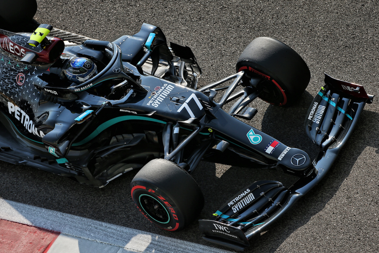 GP ABU DHABI, Valtteri Bottas (FIN) Mercedes AMG F1 W11.
12.12.2020. Formula 1 World Championship, Rd 17, Abu Dhabi Grand Prix, Yas Marina Circuit, Abu Dhabi, Qualifiche Day.
- www.xpbimages.com, EMail: requests@xpbimages.com © Copyright: Moy / XPB Images