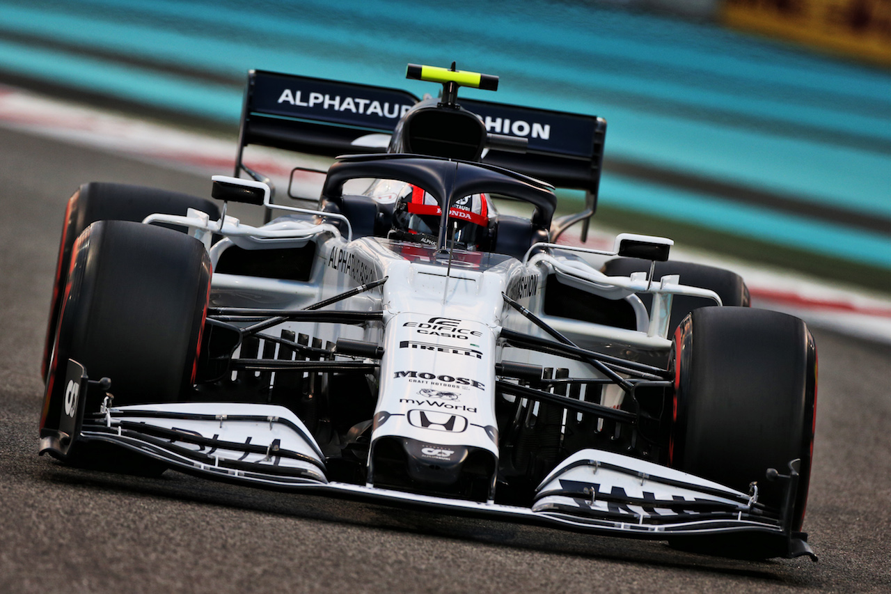 GP ABU DHABI, Pierre Gasly (FRA) AlphaTauri AT01.
12.12.2020. Formula 1 World Championship, Rd 17, Abu Dhabi Grand Prix, Yas Marina Circuit, Abu Dhabi, Qualifiche Day.
- www.xpbimages.com, EMail: requests@xpbimages.com © Copyright: Moy / XPB Images