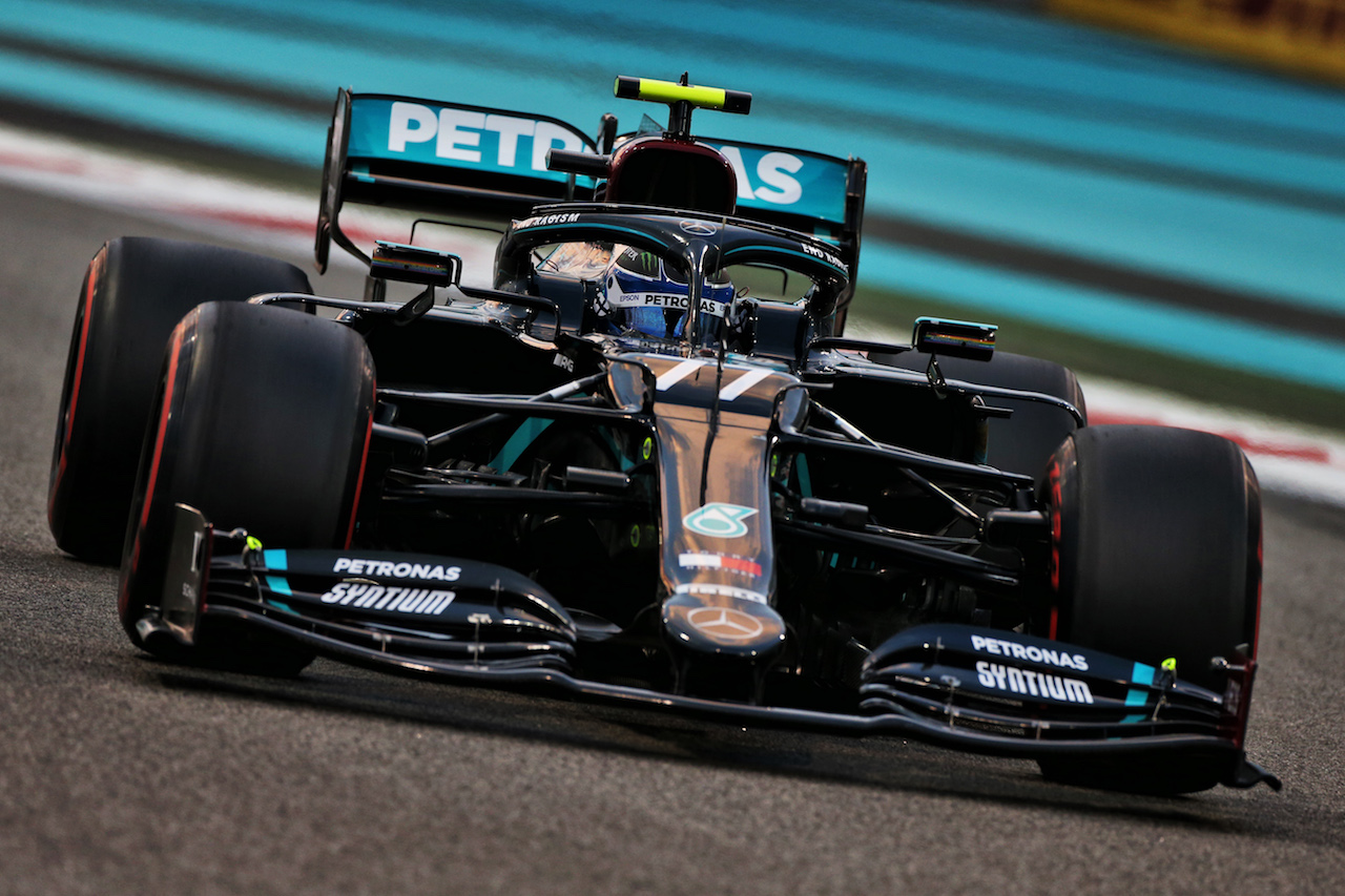 GP ABU DHABI, Valtteri Bottas (FIN) Mercedes AMG F1 W11.
12.12.2020. Formula 1 World Championship, Rd 17, Abu Dhabi Grand Prix, Yas Marina Circuit, Abu Dhabi, Qualifiche Day.
- www.xpbimages.com, EMail: requests@xpbimages.com © Copyright: Moy / XPB Images