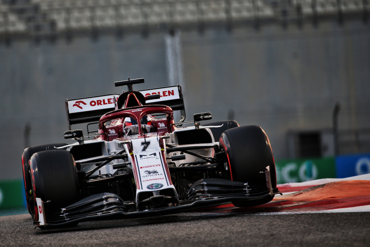 GP ABU DHABI, Kimi Raikkonen (FIN) Alfa Romeo Racing C39.
12.12.2020. Formula 1 World Championship, Rd 17, Abu Dhabi Grand Prix, Yas Marina Circuit, Abu Dhabi, Qualifiche Day.
- www.xpbimages.com, EMail: requests@xpbimages.com © Copyright: Batchelor / XPB Images