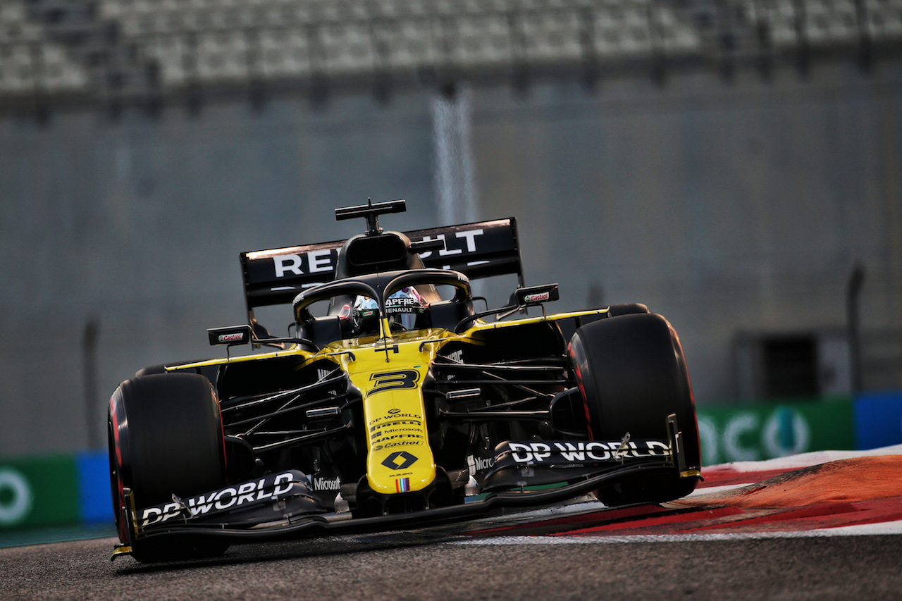 GP ABU DHABI, Daniel Ricciardo (AUS) Renault F1 Team RS20.
12.12.2020. Formula 1 World Championship, Rd 17, Abu Dhabi Grand Prix, Yas Marina Circuit, Abu Dhabi, Qualifiche Day.
- www.xpbimages.com, EMail: requests@xpbimages.com © Copyright: Batchelor / XPB Images