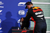 GP ABU DHABI, Max Verstappen (NLD) Red Bull Racing celebrates with the Pirelli Pole Position Award in qualifying parc ferme.
12.12.2020. Formula 1 World Championship, Rd 17, Abu Dhabi Grand Prix, Yas Marina Circuit, Abu Dhabi, Qualifiche Day.
- www.xpbimages.com, EMail: requests@xpbimages.com © Copyright: Moy / XPB Images