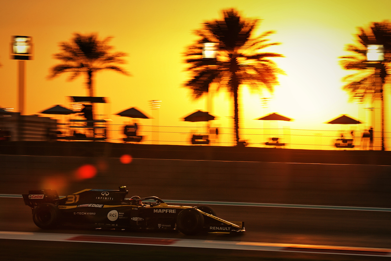 GP ABU DHABI, Esteban Ocon (FRA) Renault F1 Team RS20.
11.12.2020. Formula 1 World Championship, Rd 17, Abu Dhabi Grand Prix, Yas Marina Circuit, Abu Dhabi, Practice Day.
- www.xpbimages.com, EMail: requests@xpbimages.com © Copyright: Batchelor / XPB Images
