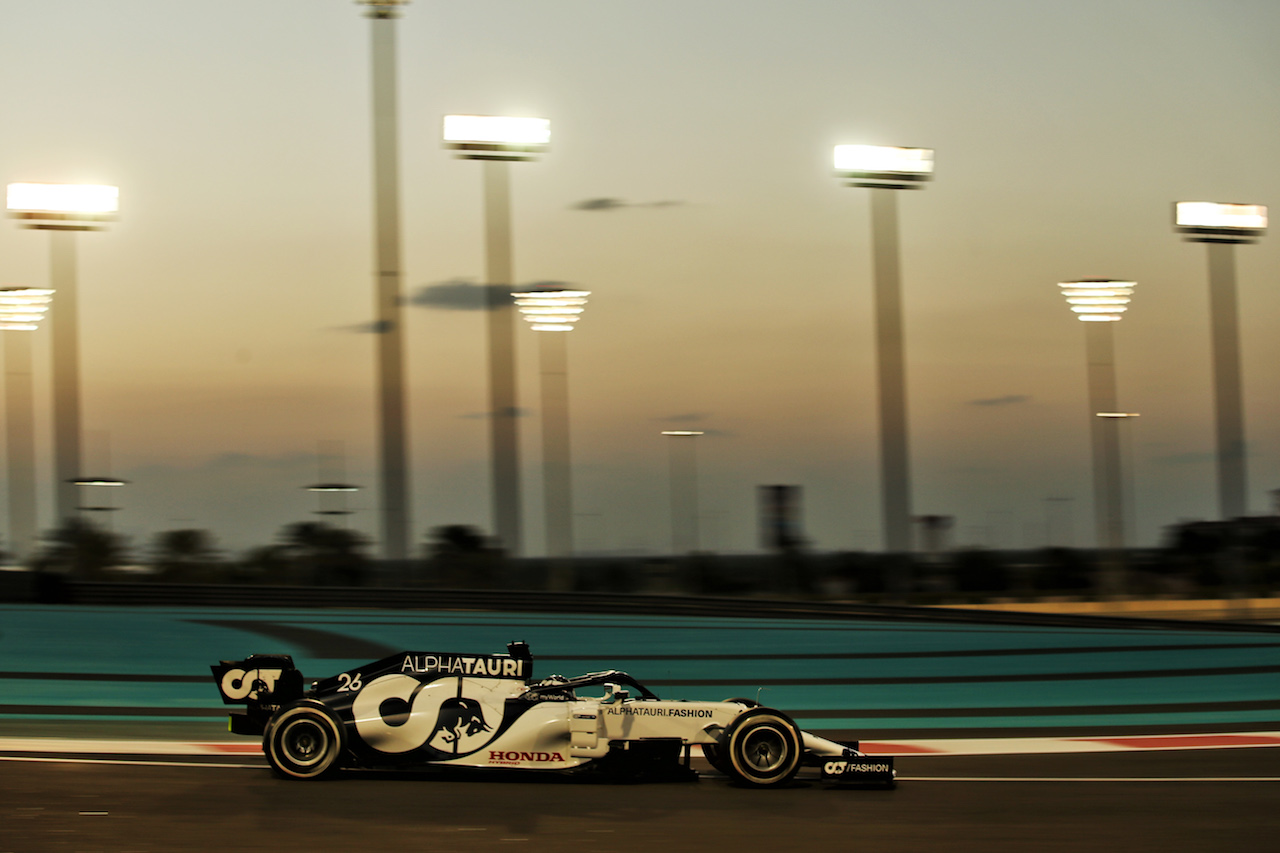 GP ABU DHABI, Daniil Kvyat (RUS) AlphaTauri AT01.
11.12.2020. Formula 1 World Championship, Rd 17, Abu Dhabi Grand Prix, Yas Marina Circuit, Abu Dhabi, Practice Day.
- www.xpbimages.com, EMail: requests@xpbimages.com © Copyright: Batchelor / XPB Images
