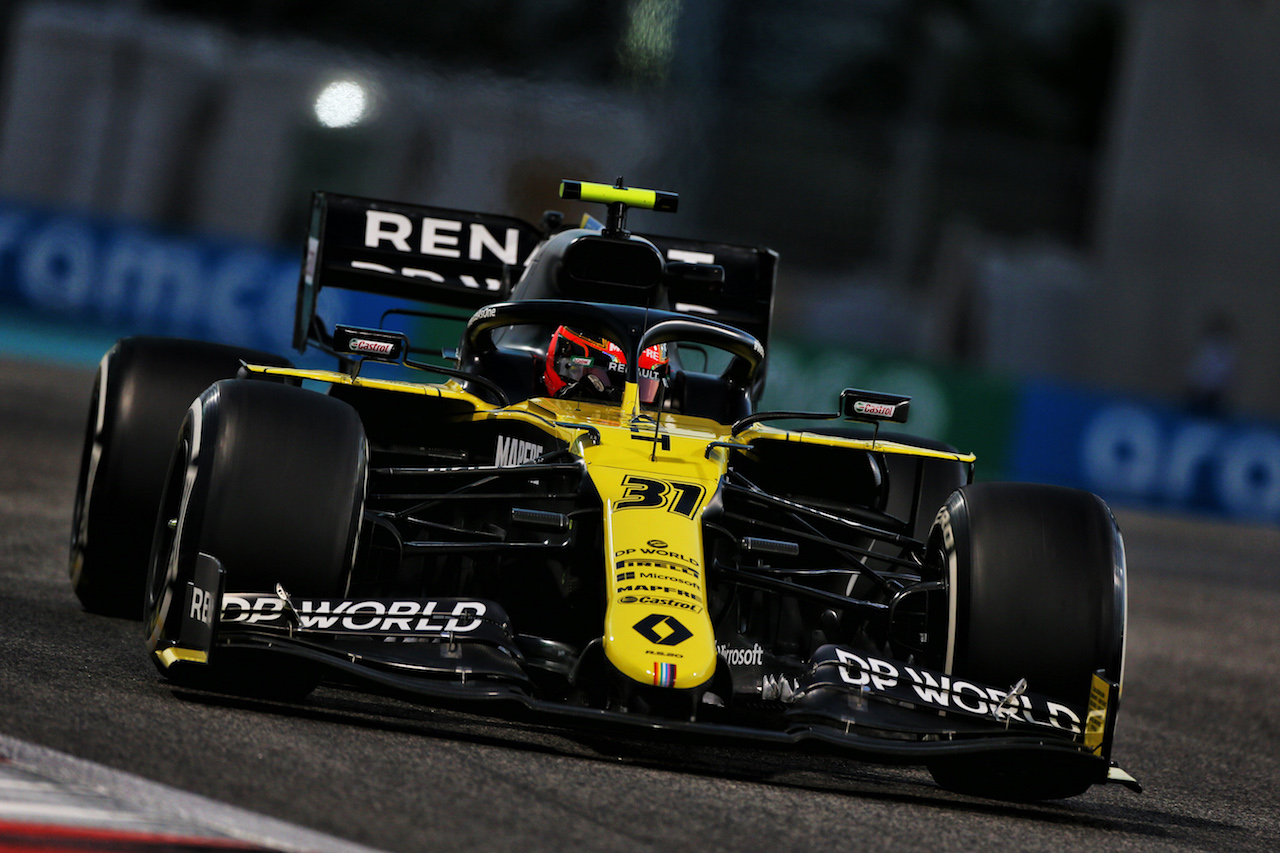 GP ABU DHABI, Esteban Ocon (FRA) Renault F1 Team RS20.
11.12.2020. Formula 1 World Championship, Rd 17, Abu Dhabi Grand Prix, Yas Marina Circuit, Abu Dhabi, Practice Day.
- www.xpbimages.com, EMail: requests@xpbimages.com © Copyright: Moy / XPB Images