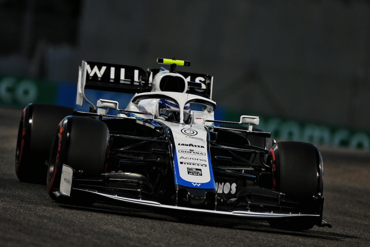 GP ABU DHABI, Nicholas Latifi (CDN) Williams Racing FW43.
11.12.2020. Formula 1 World Championship, Rd 17, Abu Dhabi Grand Prix, Yas Marina Circuit, Abu Dhabi, Practice Day.
- www.xpbimages.com, EMail: requests@xpbimages.com © Copyright: Moy / XPB Images