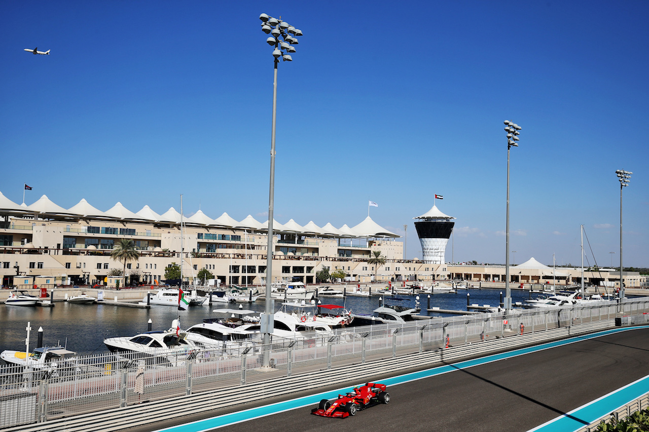 GP ABU DHABI, Charles Leclerc (MON) Ferrari SF1000.
11.12.2020. Formula 1 World Championship, Rd 17, Abu Dhabi Grand Prix, Yas Marina Circuit, Abu Dhabi, Practice Day.
- www.xpbimages.com, EMail: requests@xpbimages.com © Copyright: Moy / XPB Images