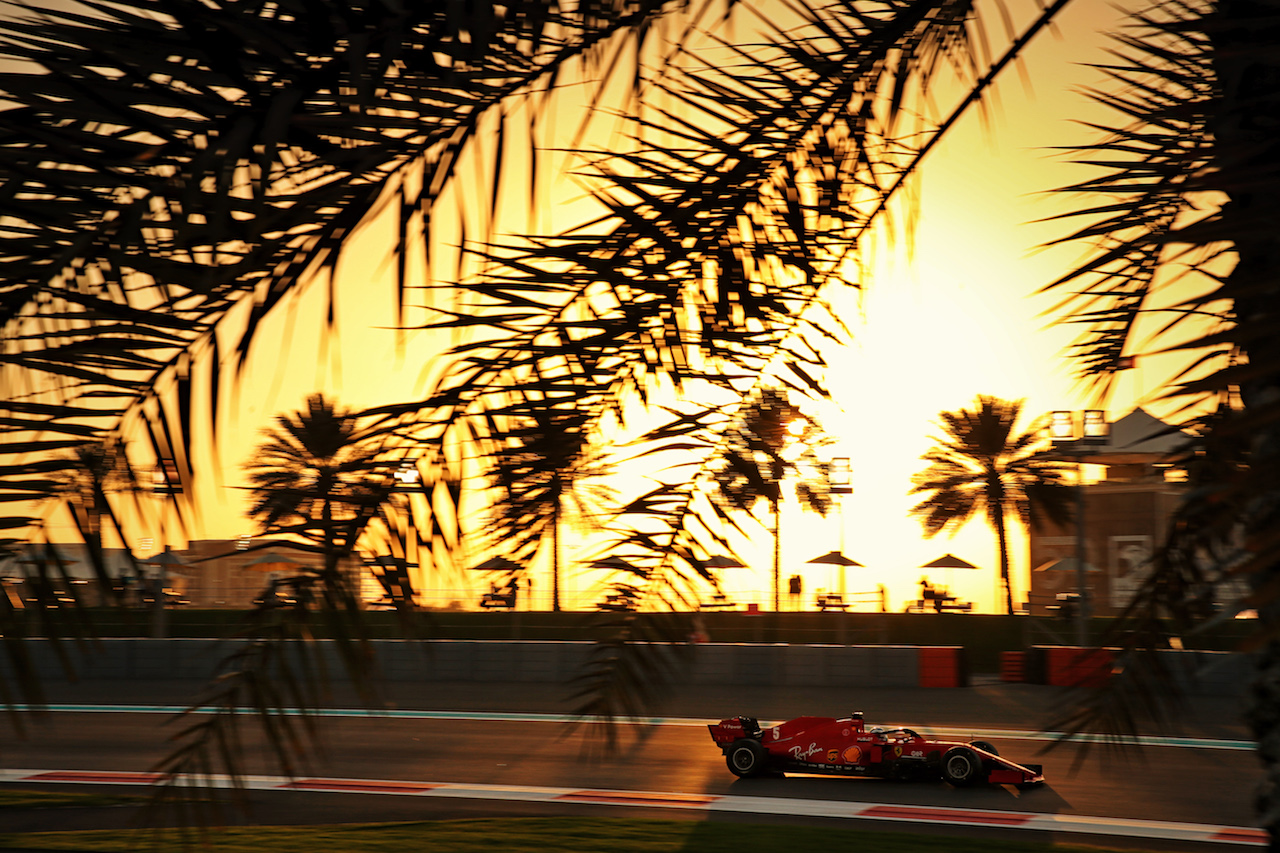 GP ABU DHABI, Sebastian Vettel (GER) Ferrari SF1000.
11.12.2020. Formula 1 World Championship, Rd 17, Abu Dhabi Grand Prix, Yas Marina Circuit, Abu Dhabi, Practice Day.
- www.xpbimages.com, EMail: requests@xpbimages.com © Copyright: Batchelor / XPB Images